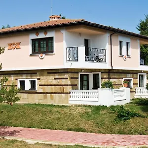 Duni Village Complex