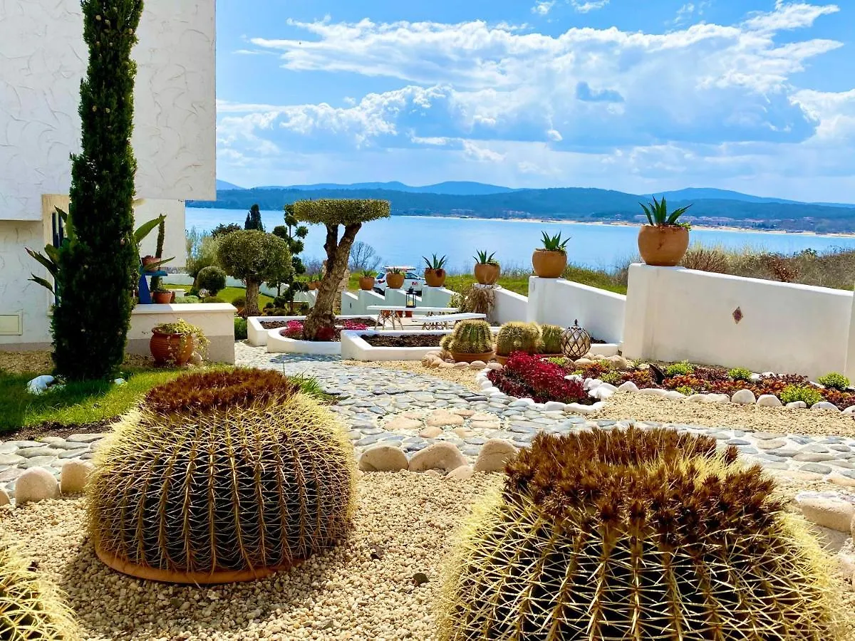 Aparthotel Casa De Oro Alma Sozopol